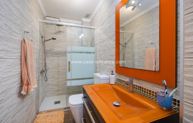 Resale - Apartment / flat - Torrevieja - Acequion
