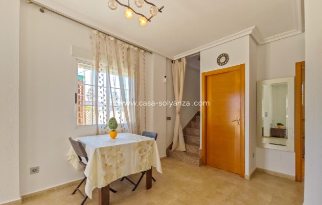 Resale - Villa - Torrevieja - La Mata