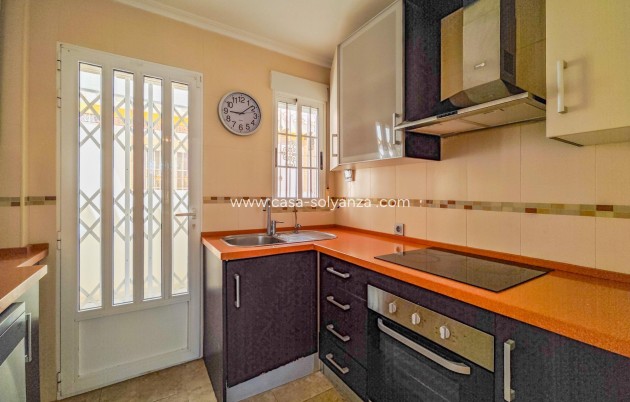 Resale - Villa - Torrevieja - La Mata
