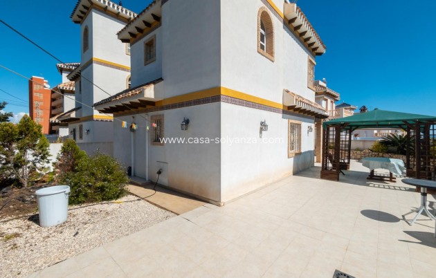 Resale - Villa - Torrevieja - La Mata