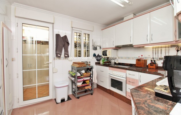 Resale - Villa - Villamartin - Los Dolses