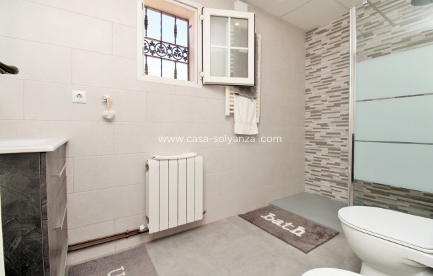 Resale - Villa - Villamartin - Los Dolses