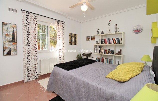 Resale - Villa - Villamartin - Los Dolses