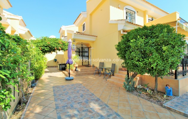 Resale - Villa - Villamartin - Los Dolses