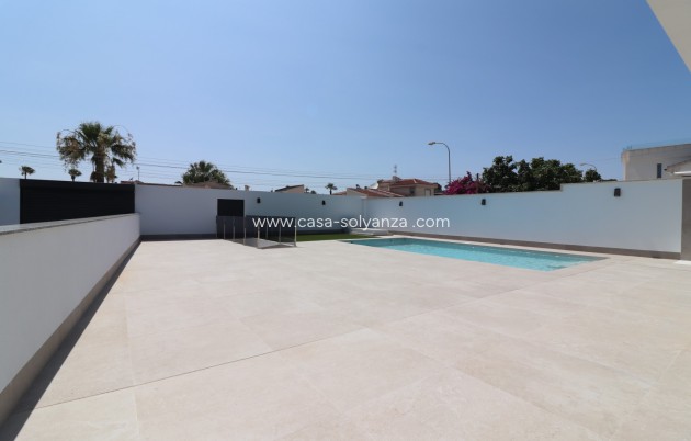 Resale - Villa - Ciudad Quesada