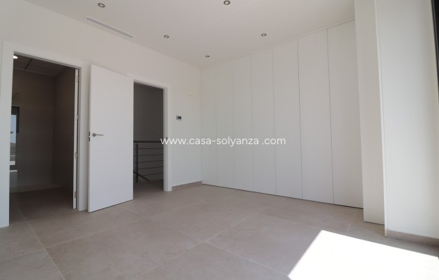 Resale - Villa - Ciudad Quesada