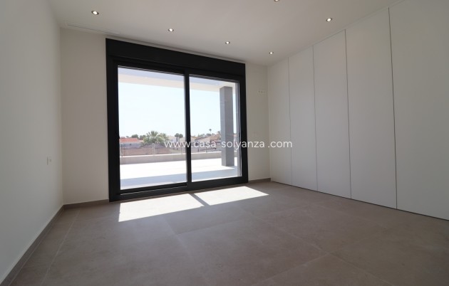 Resale - Villa - Ciudad Quesada