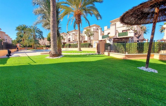 Resale - Semi-Detached Villa - Algorfa - La Finca Golf Resort