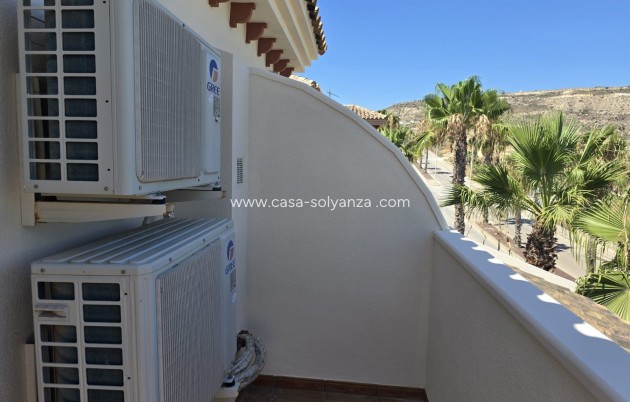 Resale - Semi-Detached Villa - Algorfa - La Finca Golf Resort