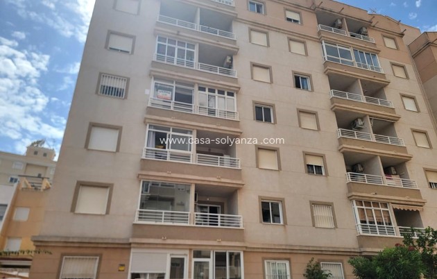 Resale - Apartment / flat - Torrevieja - Nueva Torrevieja