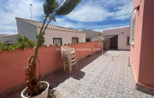 Resale - Villa - Orihuela Costa - Playa Flamenca