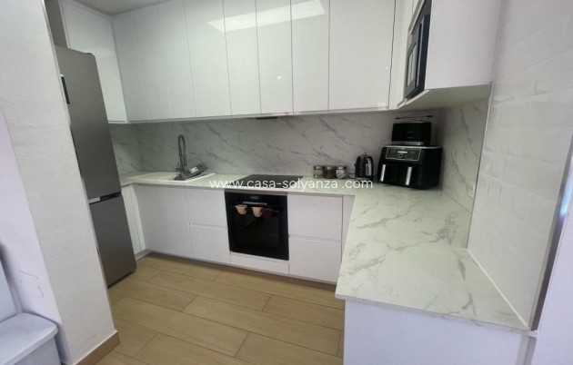 Resale - Villa - Orihuela Costa - Playa Flamenca