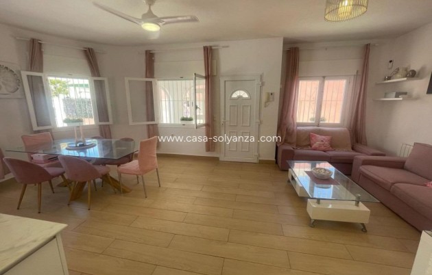 Resale - Villa - Orihuela Costa - Playa Flamenca