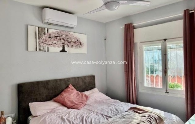 Resale - Villa - Orihuela Costa - Playa Flamenca