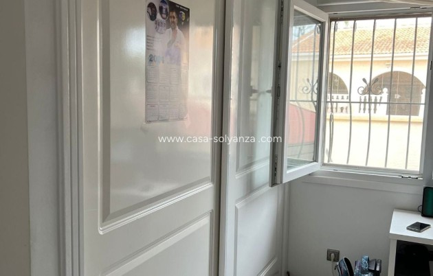 Resale - Villa - Benijofar - Urbanizacion Monteazul