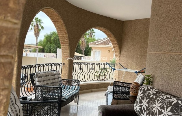 Resale - Villa - Benijofar - Urbanizacion Monteazul