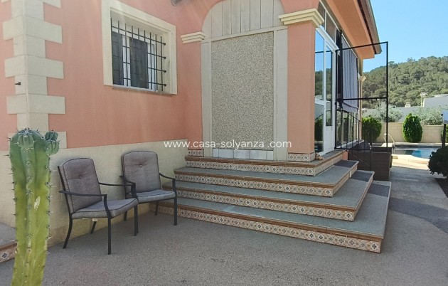 Resale - Villa - La Romana - Inland