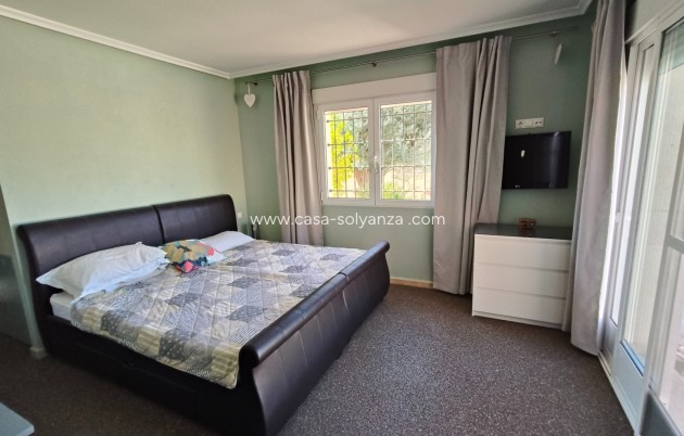 Resale - Villa - La Romana - Inland