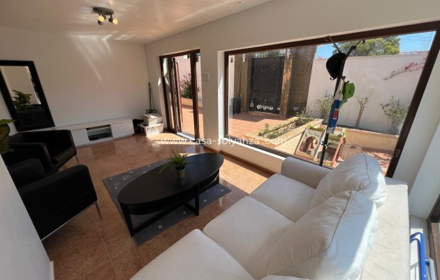 Resale - Villa - Torrevieja - Costa Blanca