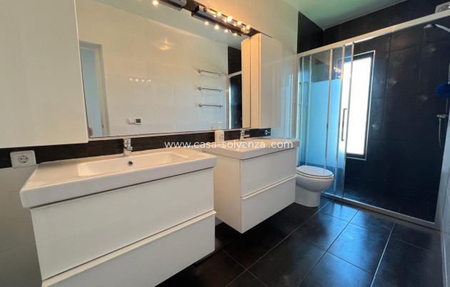 Resale - Villa - Torrevieja - Costa Blanca