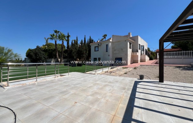 Resale - Villa - Torrevieja - Costa Blanca
