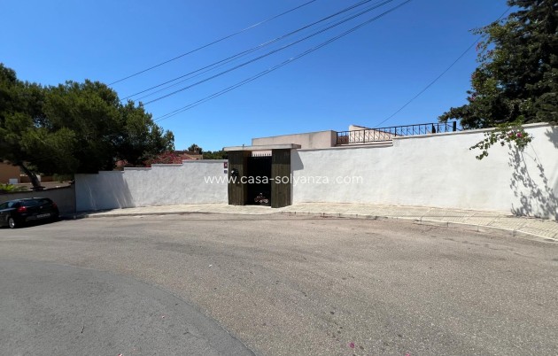 Resale - Villa - Torrevieja - Costa Blanca