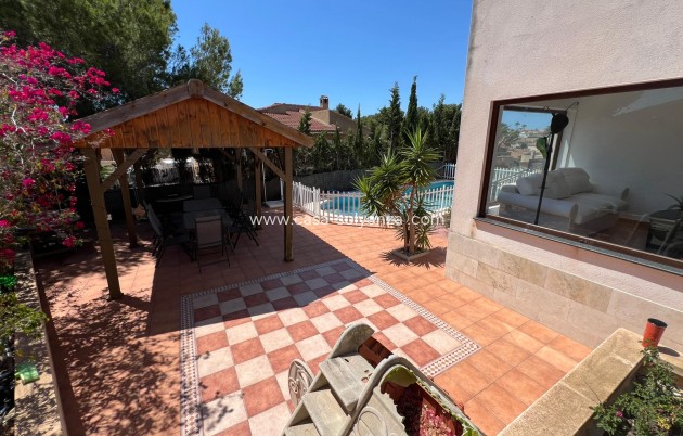 Resale - Villa - Torrevieja - Costa Blanca