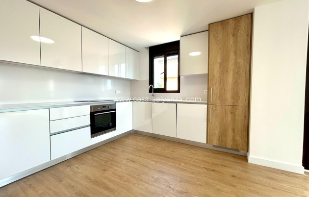 Resale - Apartment / flat - Orihuela Costa - PAU 8