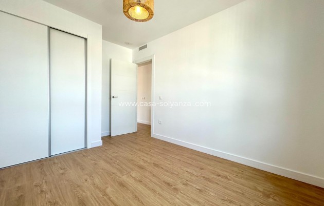 Resale - Apartment / flat - Orihuela Costa - PAU 8