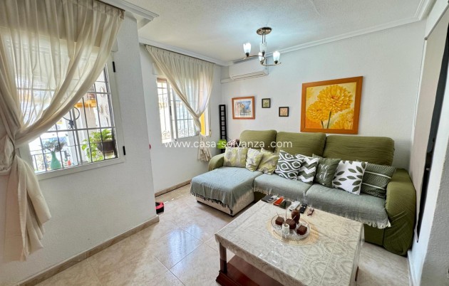 Resale - Semi-detached house - Torrevieja - La Siesta