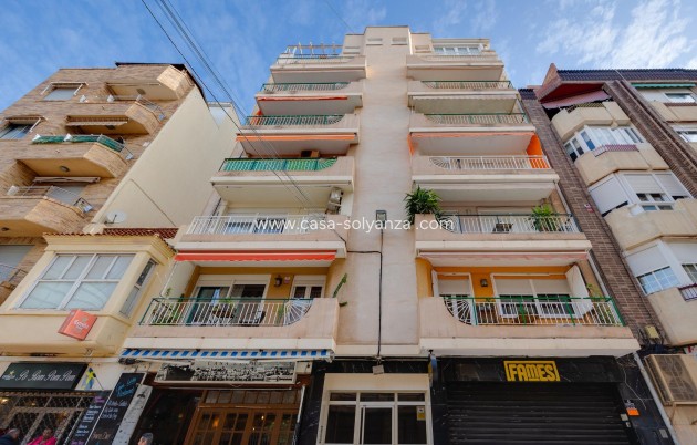 Resale - Apartment / flat - Torrevieja - Center