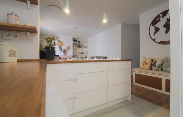 Resale - Apartment / flat - Torrevieja - La veleta
