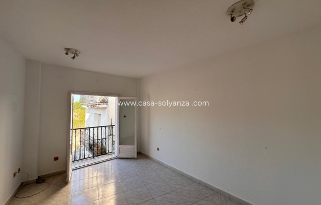 Resale - Apartment / flat - Finestrat - Costa Blanca