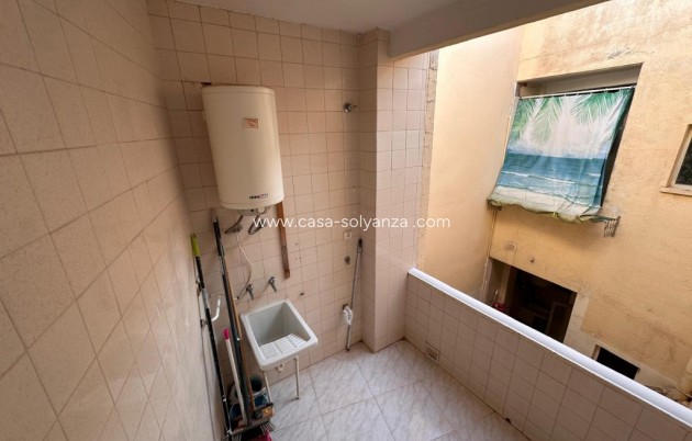 Resale - Apartment / flat - Finestrat - Costa Blanca
