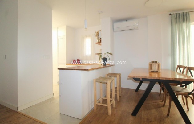 Resale - Apartment / flat - Torrevieja - Costa Blanca