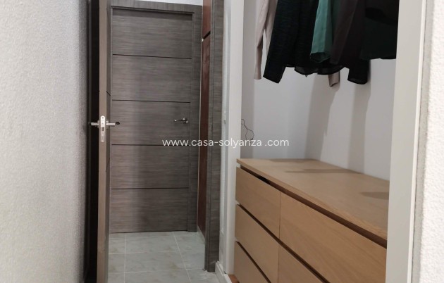 Resale - Apartment / flat - Torrevieja - Costa Blanca
