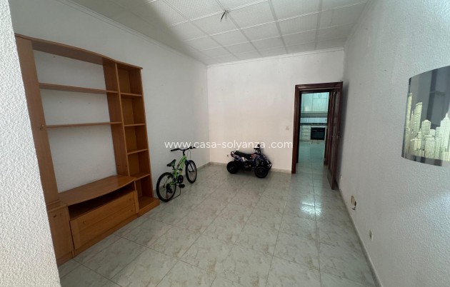 Resale - Apartment / flat - Torrevieja - Costa Blanca
