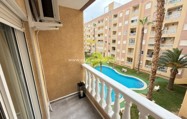 Resale - Apartment / flat - Torrevieja - Costa Blanca