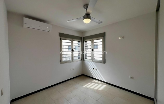 Resale - Villa - Puerto de Mazarron - El Alamillo