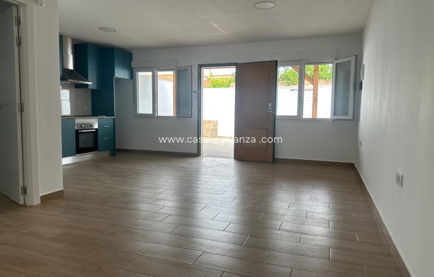 Resale - Townhouse - San javier - El Mirador