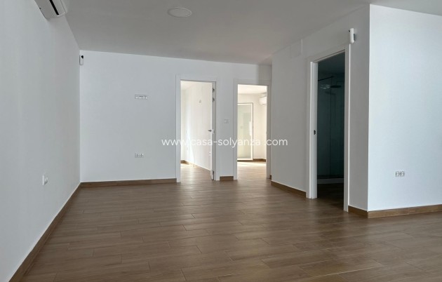 Resale - Townhouse - San javier - El Mirador