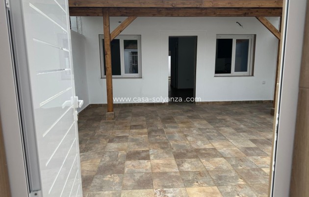 Resale - Townhouse - San javier - El Mirador