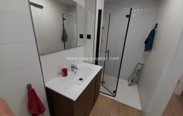 Resale - Apartment / flat - Puerto de Mazarron - El Alcolar