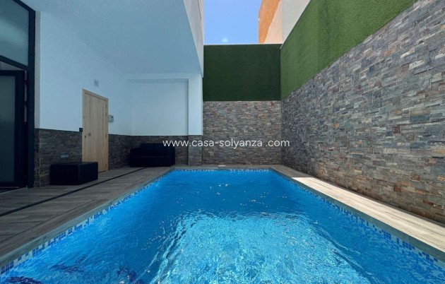 Resale - Apartment / flat - Torrevieja - Costa Blanca