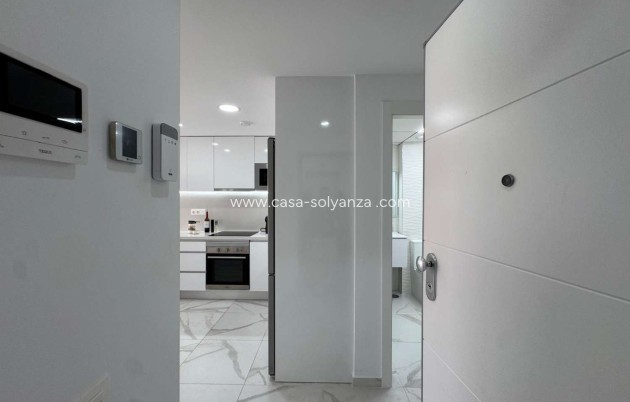 Resale - Apartment / flat - Torrevieja - Costa Blanca