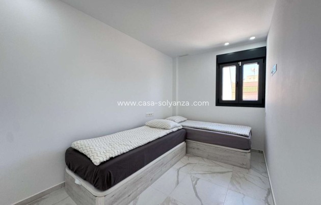 Resale - Apartment / flat - Torrevieja - Costa Blanca