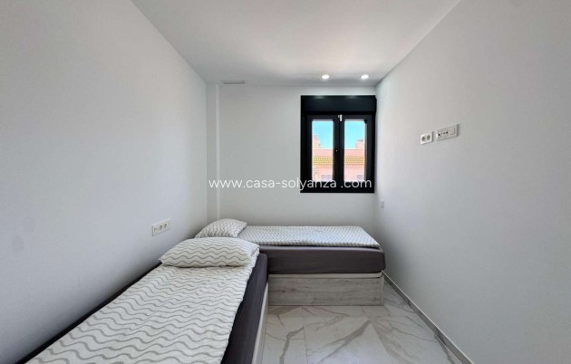 Resale - Apartment / flat - Torrevieja - Costa Blanca