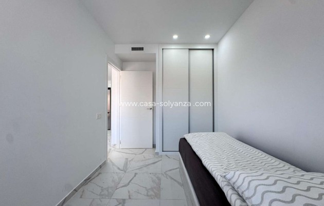 Resale - Apartment / flat - Torrevieja - Costa Blanca