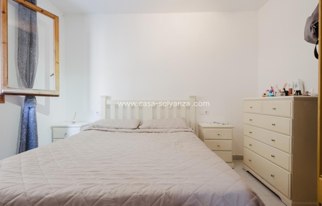 Resale - Apartment / flat - Torrevieja - Playa de La Acequion