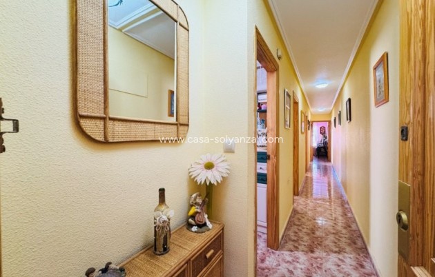 Resale - Apartment / flat - La Mata - Costa Blanca